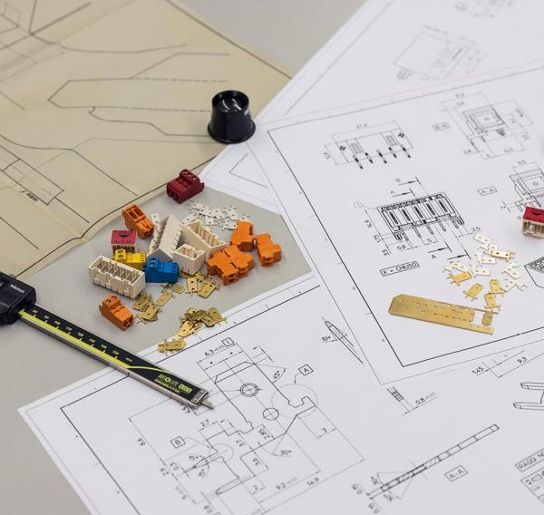 ���Ƽ�����(bi��o)��(zh��n)���Ӿ�����