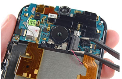 LDO 可以使小型相機應(yīng)用中生成質(zhì)量更好的圖像