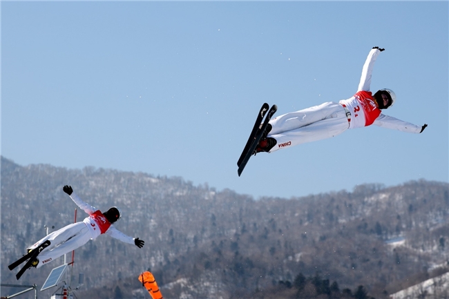 亞冬會(huì)賽場(chǎng)大顯神威 佳能EOS R1有何秘密武器