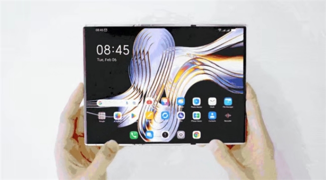 天馬供折疊屏！傳音TECNO三折概念機PHANTOM ULTIMATE 2亮相MWC