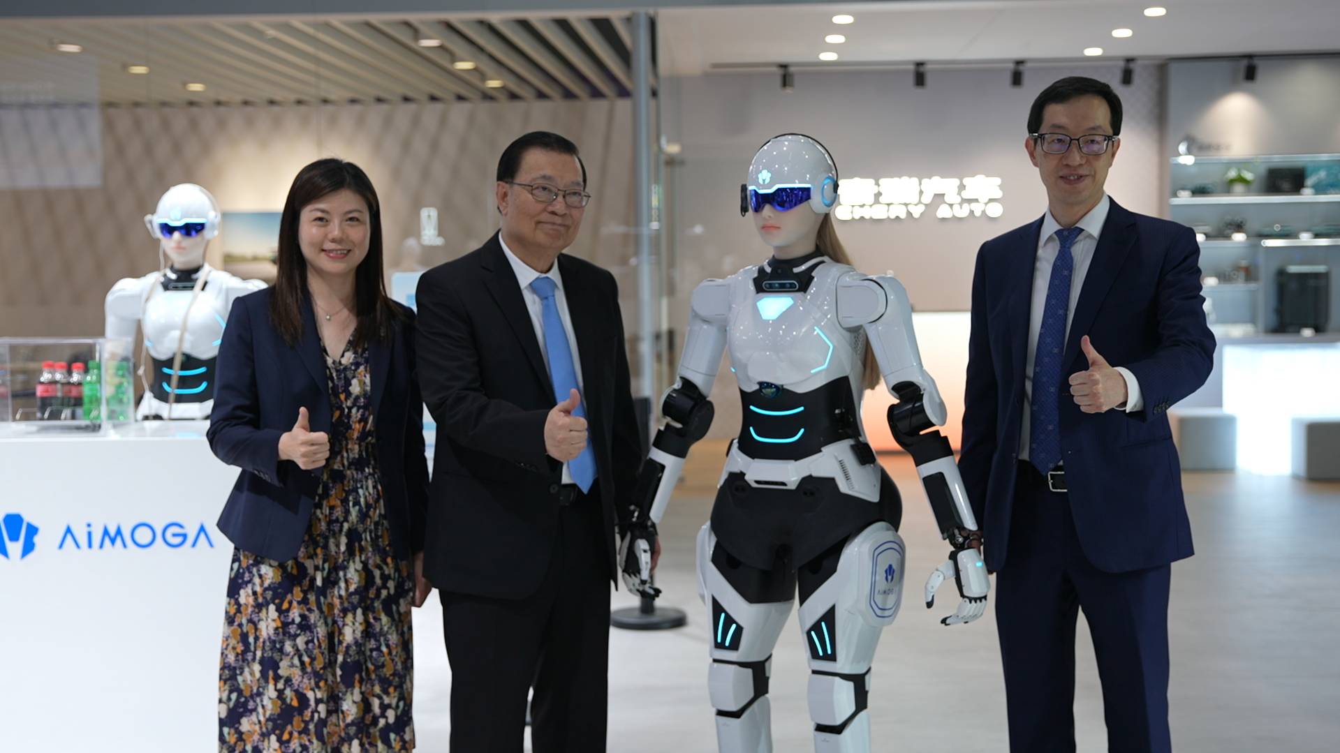 墨甲機器人亮相香港車博會，智能科技與東方之珠碰撞新火花