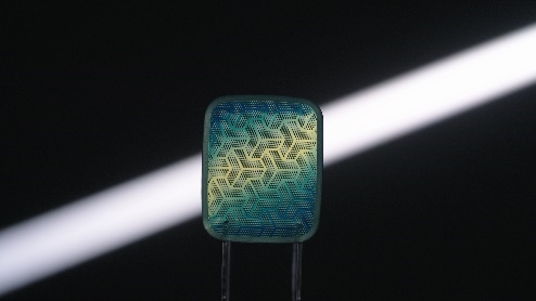 透明風潮席卷電競?cè)Γ扑紕?chuàng)發(fā)布高性能透明阻燃聚碳酸酯系列