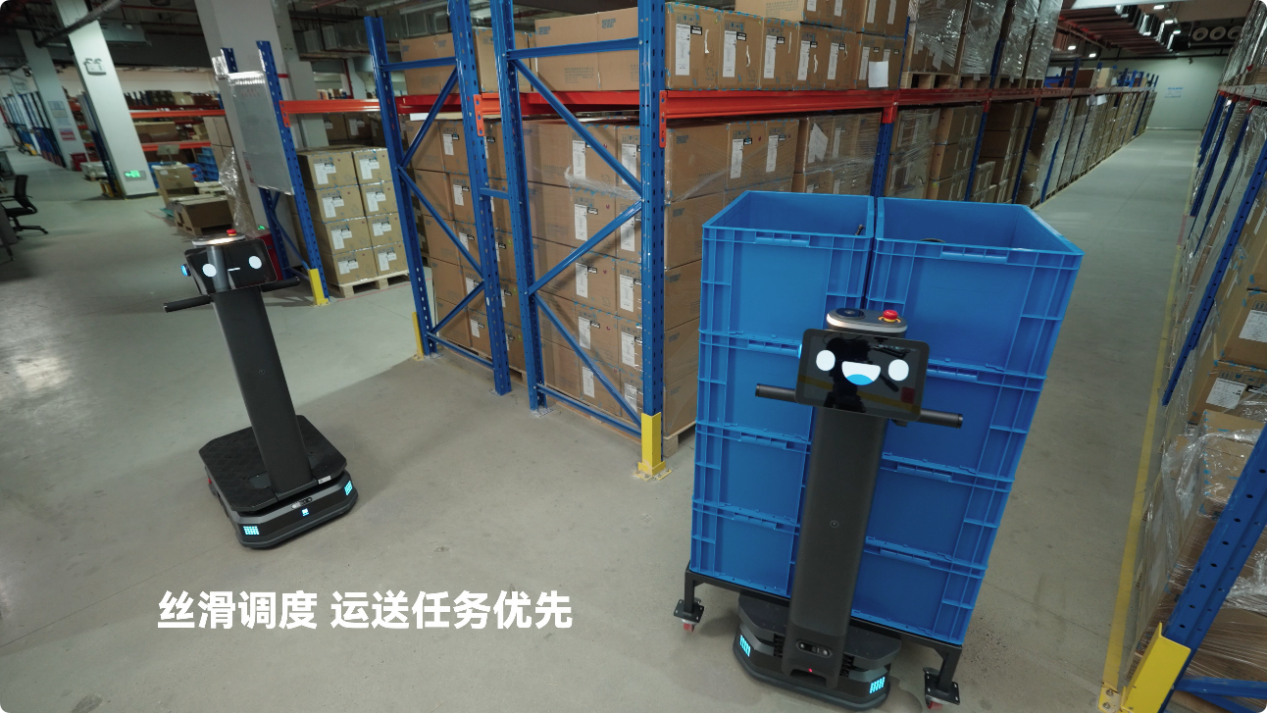 普渡機器人發(fā)布大載重工業(yè)配送機器人PUDU T600系列，助力工業(yè)物流市場革新