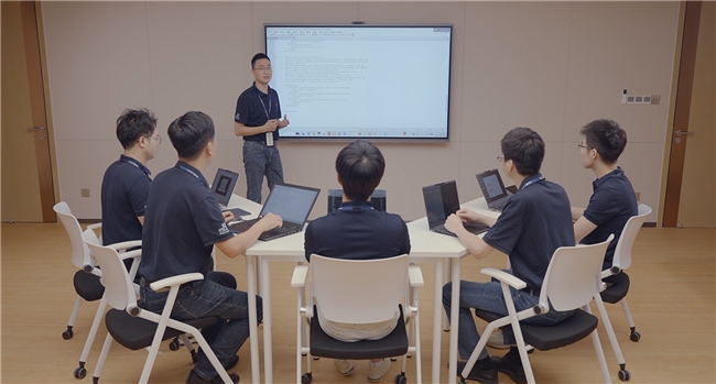 視源股份投屏黑科技：3秒絲滑連接，比掏手機(jī)還快！