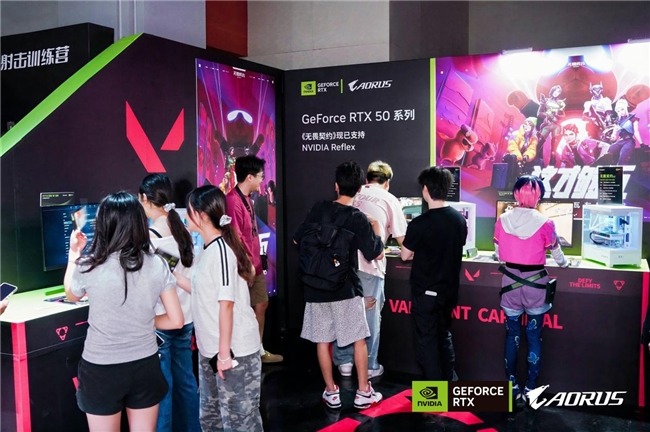 玩家齊赴技嘉AORUS DAY山城之約，RTX 50“嘉”速營奏響電競狂想曲