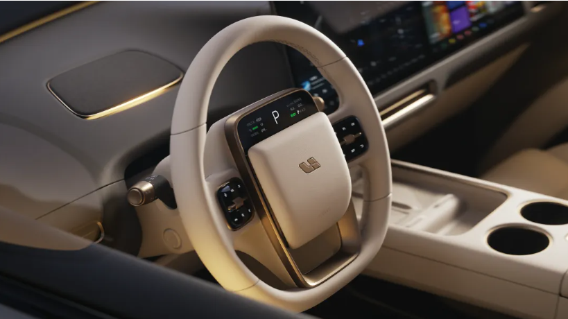 智能座艙的“理想”樣本背后，為什么需要一朵AI云?