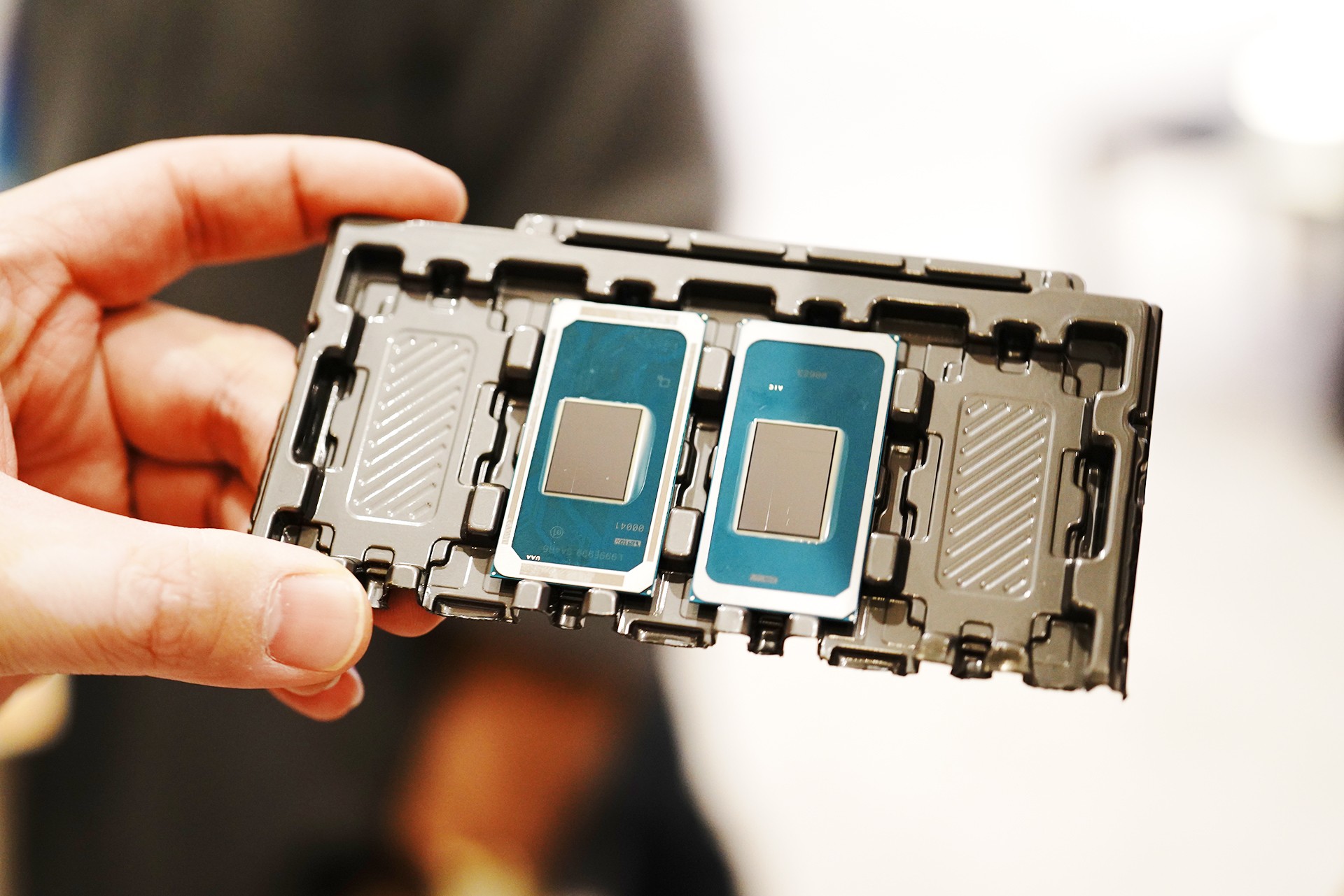 相當完美的新一代移動級處理器！英特爾酷睿Ultra X9 388H首測