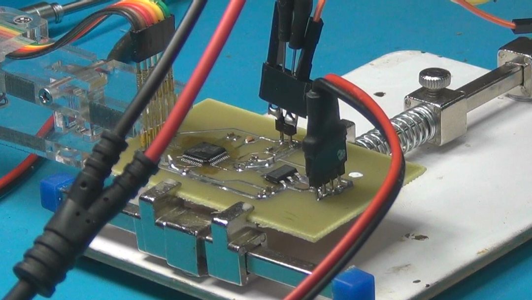 AD轉換器位數(shù)對測量誤差是否有影響？設計個電路實證一下！