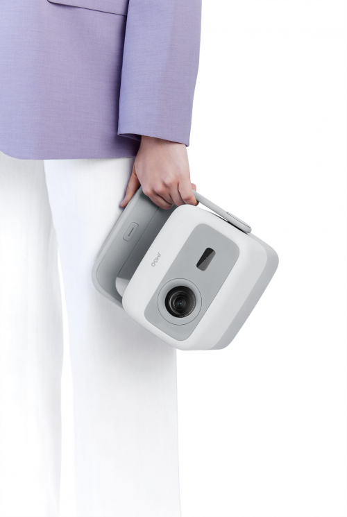 堅(jiān)果投影N1新品上市，三色激光定價(jià)3999元，吹響全面淘汰LED投影號(hào)角