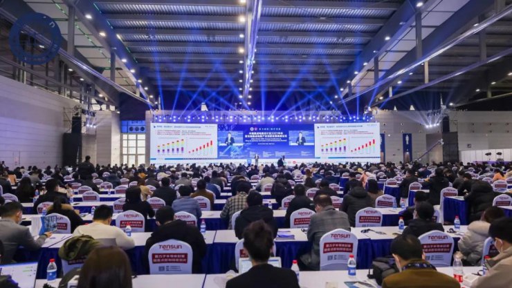 芯動(dòng)科技在ICCAD設(shè)計(jì)業(yè)年會上發(fā)表主題演講：加強(qiáng)生態(tài)合作