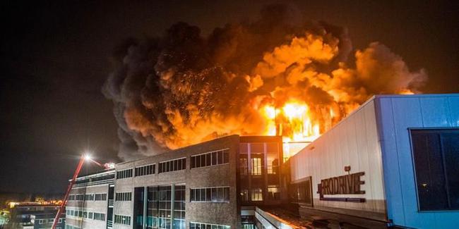 突發(fā)！ASML光刻機(jī)工廠發(fā)生火災(zāi)