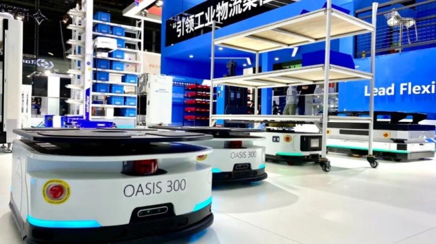 【斯坦德機(jī)器人】出征東京，展現(xiàn)“中國(guó)智造”新實(shí)力