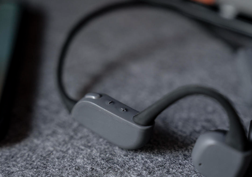 飛利浦A6606骨傳導(dǎo)耳機(jī)，為熱愛(ài)而生，對(duì)比評(píng)測(cè)“淘系白牌”