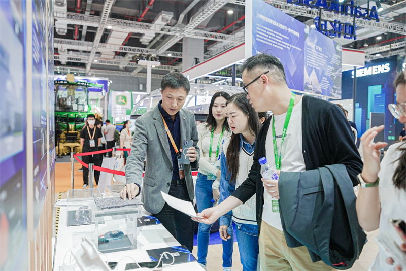 旭化成圓滿參展2023年進博會，持續(xù)助力解決中國社會課題