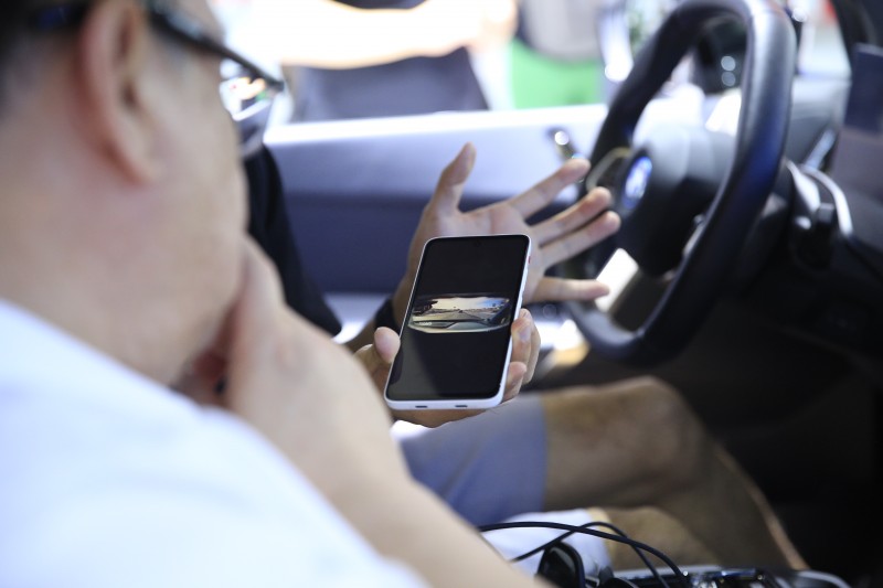 亮相MWC上海，XREAL用Beam Pro開啟消費級AR生態(tài)躍遷時代