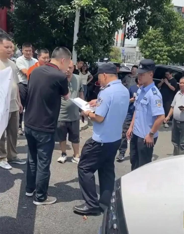 老板跑路！曝東莞一電子廠惡意欠款上千萬