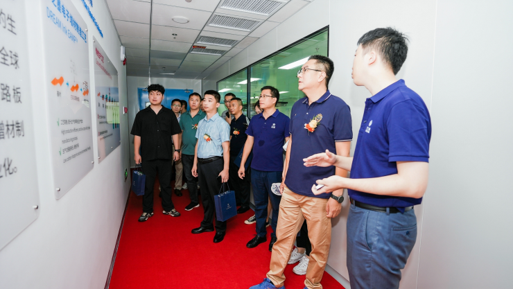 夢(mèng)之墨全球首個(gè)柔性線路板增材制造量產(chǎn)示范工廠投產(chǎn)儀式成功舉辦