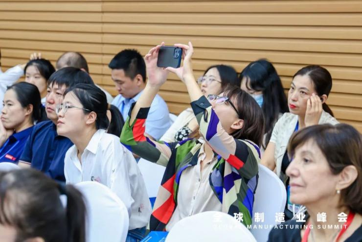 數(shù)字賦能制造，共創(chuàng)智能未來——智能制造助力高質(zhì)量發(fā)展高峰論壇成功召開！