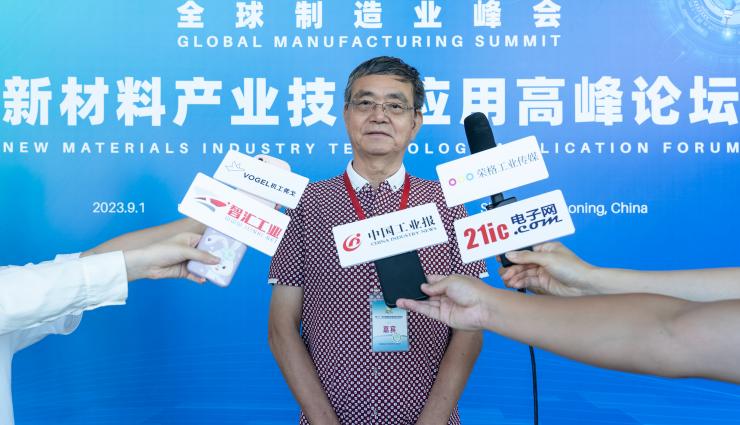 薄膜太陽能電池：有著無限潛力的綠色能源——訪國際薄膜學(xué)會會長張善勇