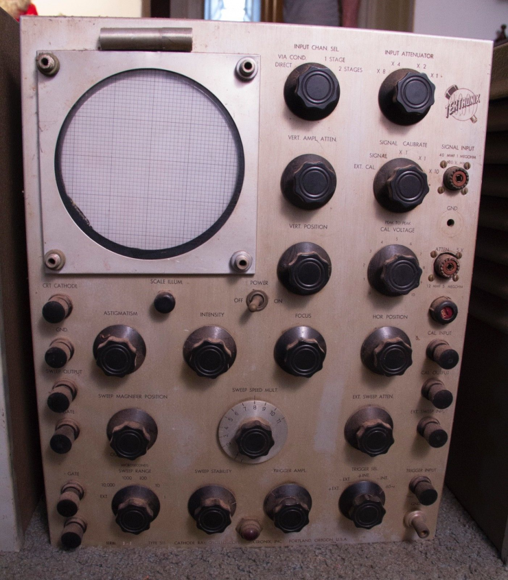 從模擬示波器到下一代模擬信號測量，示波器創(chuàng)新經(jīng)過怎樣的歷程？