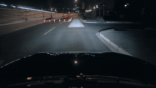 蔚來(lái)ET9搭載艾邁斯歐司朗智能多像素LED產(chǎn)品EVIYOS HD 25