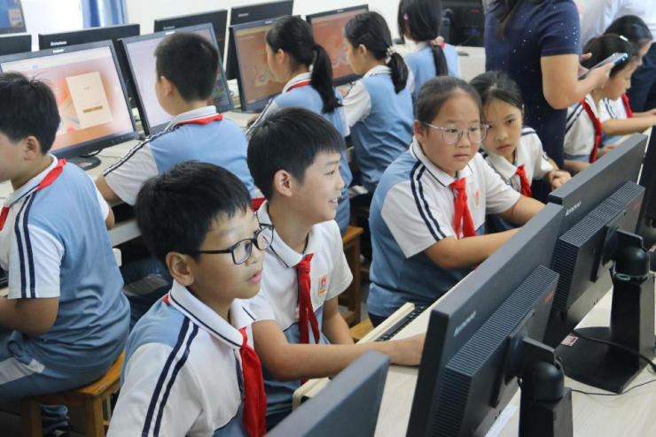 村田集團華南區(qū)“綠色愛心電腦”捐贈項目，助力鄉(xiāng)村學校信息化教育