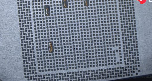 詳解修復(fù)焊接BGA芯片過程