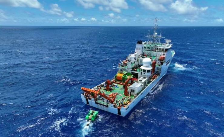 海地4000米的礦石可以采到了！