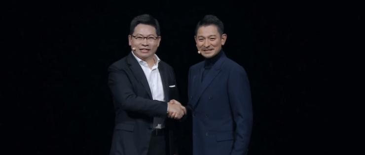 華為發(fā)布全新超高端品牌！壓軸機型亮相，現(xiàn)場炸裂！