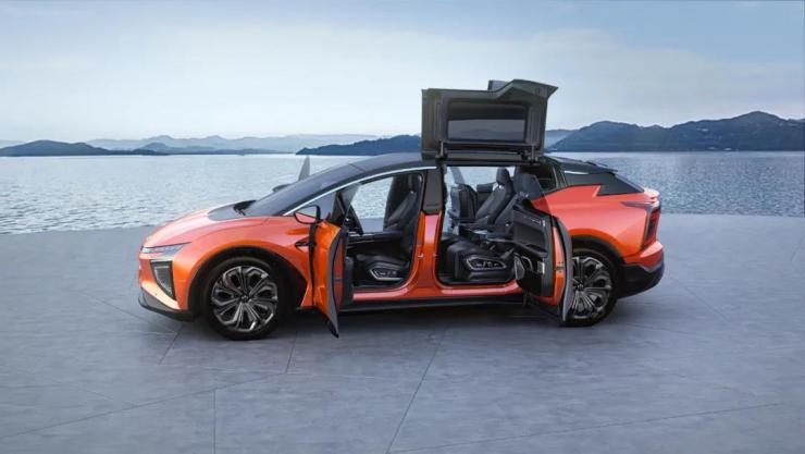 遣散員工關(guān)店、新車骨折清倉(cāng)！又一造車新勢(shì)力要涼？