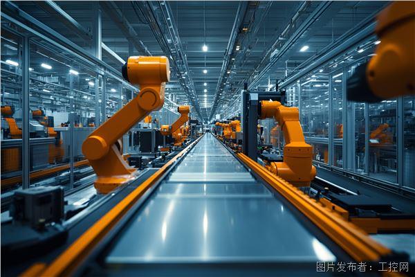 攝圖網(wǎng)_603145452_橙色機(jī)械臂對稱排列的現(xiàn)代化生產(chǎn)線(企業(yè)商用).jpg