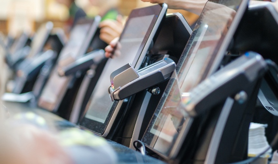 投入零售業(yè)，該如何選擇值得信賴的「銷售終端」幫手？