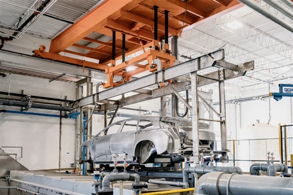 賈躍亭還能成嗎？FF曬工廠實(shí)拍：已有車架上產(chǎn)線