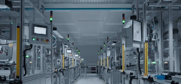 Innovusion首條全工業(yè)化車規(guī)級激光雷達(dá)產(chǎn)線 Innovusion首條全工業(yè)化車規(guī)級激光雷達(dá)產(chǎn)線