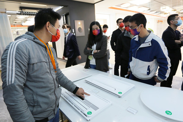 無限視界?至凈未來，佛山照明光觸媒照明新品發(fā)布會圓滿舉行