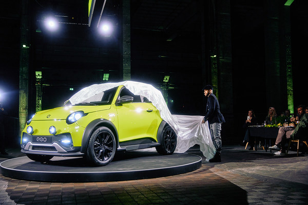 1. Presentation of the new electric car e.wave X by e.GO (Copyright: Next.e.GO Mobile SE) Presentation of the new electric car e.wave X by e.GO (Copyright: Next.e.GO Mobile SE)