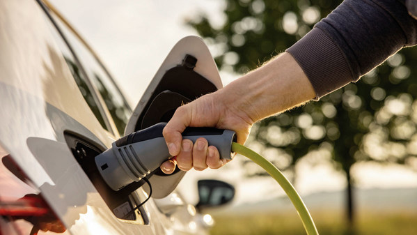 尺寸更小，性能更高：舍弗勒推出新型帶離心圓盤的高效球軸承，可提高電動汽車續(xù)航里程