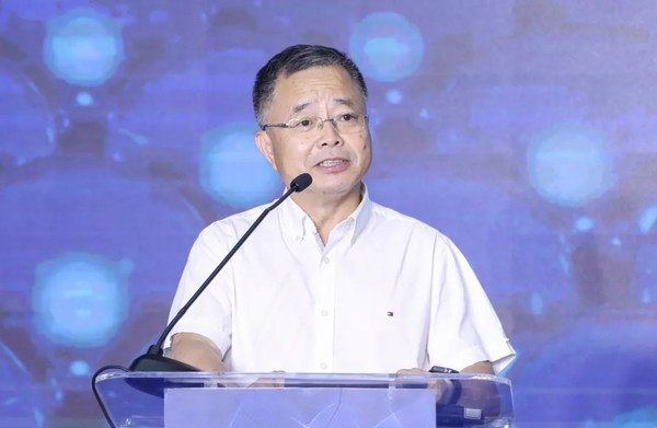 中國科學(xué)院院士、東南大學(xué)附屬中大醫(yī)院院長滕皋軍