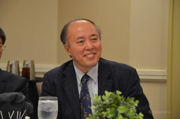 中國社科院社會學(xué)研究所所長陳光金在成立儀式上致辭