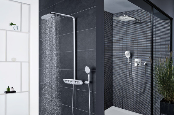 從左到右：德國高儀瑞雨智能控制恒溫淋浴系統(tǒng)；德國高儀Smartactive運動煥活手持花灑