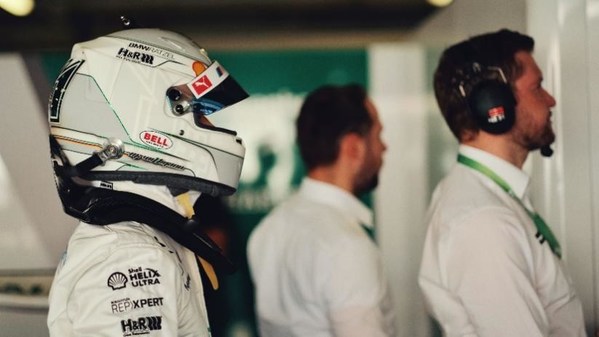 德國(guó)房車(chē)大師賽2022賽季中，舍弗勒勒配司標(biāo)志將出現(xiàn)在馬可&middot;維特曼的賽車(chē)服上