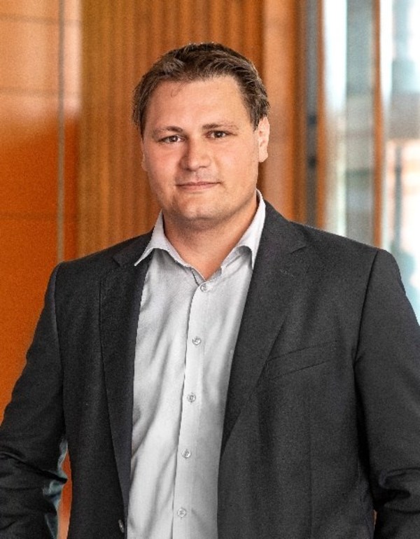 Martin Blum，總經(jīng)理