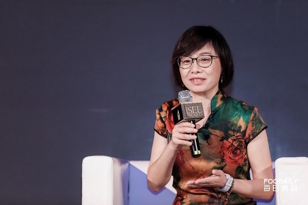 瑪氏箭牌中國(guó)研發(fā)副總裁董虹女士代表瑪氏中國(guó)出席圓桌論壇環(huán)節(jié) 瑪氏箭牌中國(guó)研發(fā)副總裁董虹女士代表瑪氏中國(guó)出席圓桌論壇環(huán)節(jié)