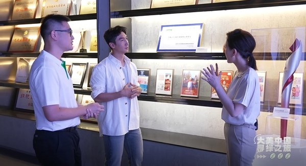 武大靖親自講述冬奧頭盔和冬奧獎牌的故事