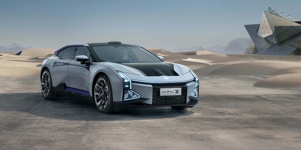 高合HiPhi Z以極具未來感的“數(shù)字機(jī)甲”為造型，彰顯出屬于未來的時(shí)尚美學(xué)