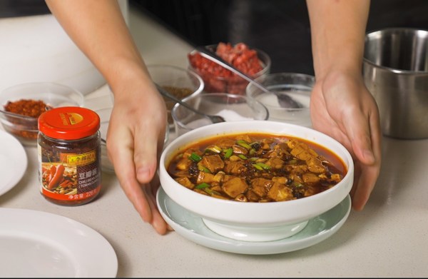 川菜創(chuàng)新的前提在于尊重傳統(tǒng)，不忘初心