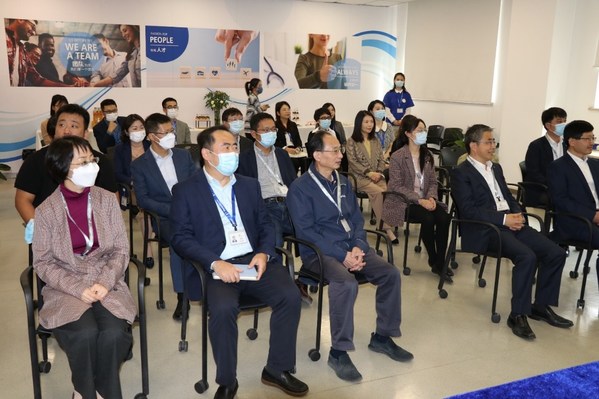 珀金埃爾默向華東理工大學(xué)化工學(xué)院捐資設(shè)立獎(jiǎng)教金，鼓勵(lì)支持青年教師開(kāi)展源頭創(chuàng)新