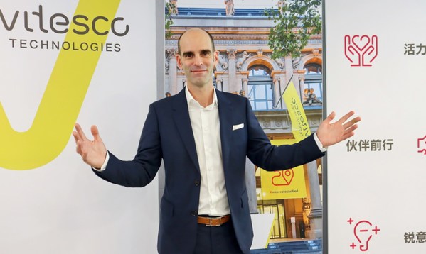 緯湃科技中國區(qū)總裁顧睿華(Gregoire Cuny)向中國媒體講述集團(tuán)中期目標(biāo) 緯湃科技中國區(qū)總裁顧睿華(Gregoire Cuny)向中國媒體講述集團(tuán)中期目標(biāo)