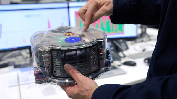 戴森披露五年投資計劃最新進展：研發(fā)軟件互聯(lián)實現(xiàn)自我優(yōu)化的產(chǎn)品