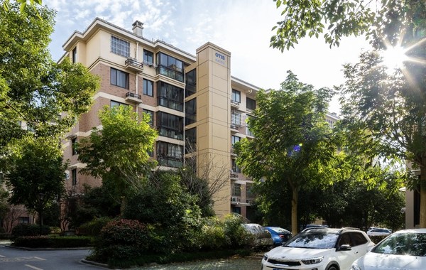 奧的斯機電加裝梯標志性項目——杭州后珠花苑 奧的斯機電加裝梯標志性項目——杭州后珠花苑